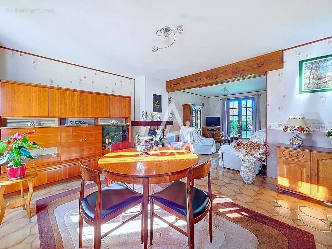 Maison à CEPOY