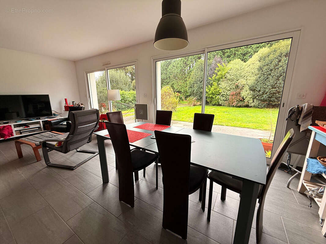 Maison à SAINT-JEAN-TROLIMON