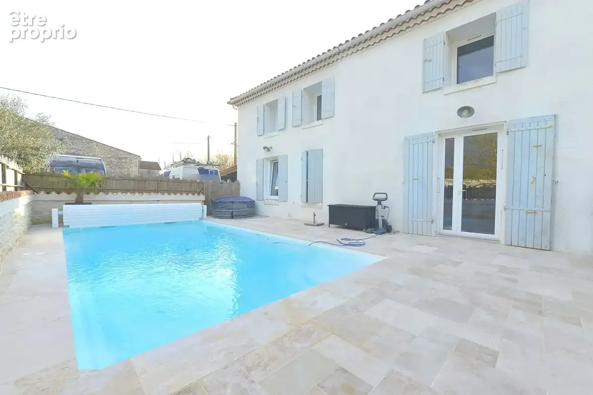 Maison à LE CHAY