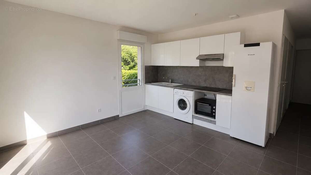 Appartement à GREASQUE