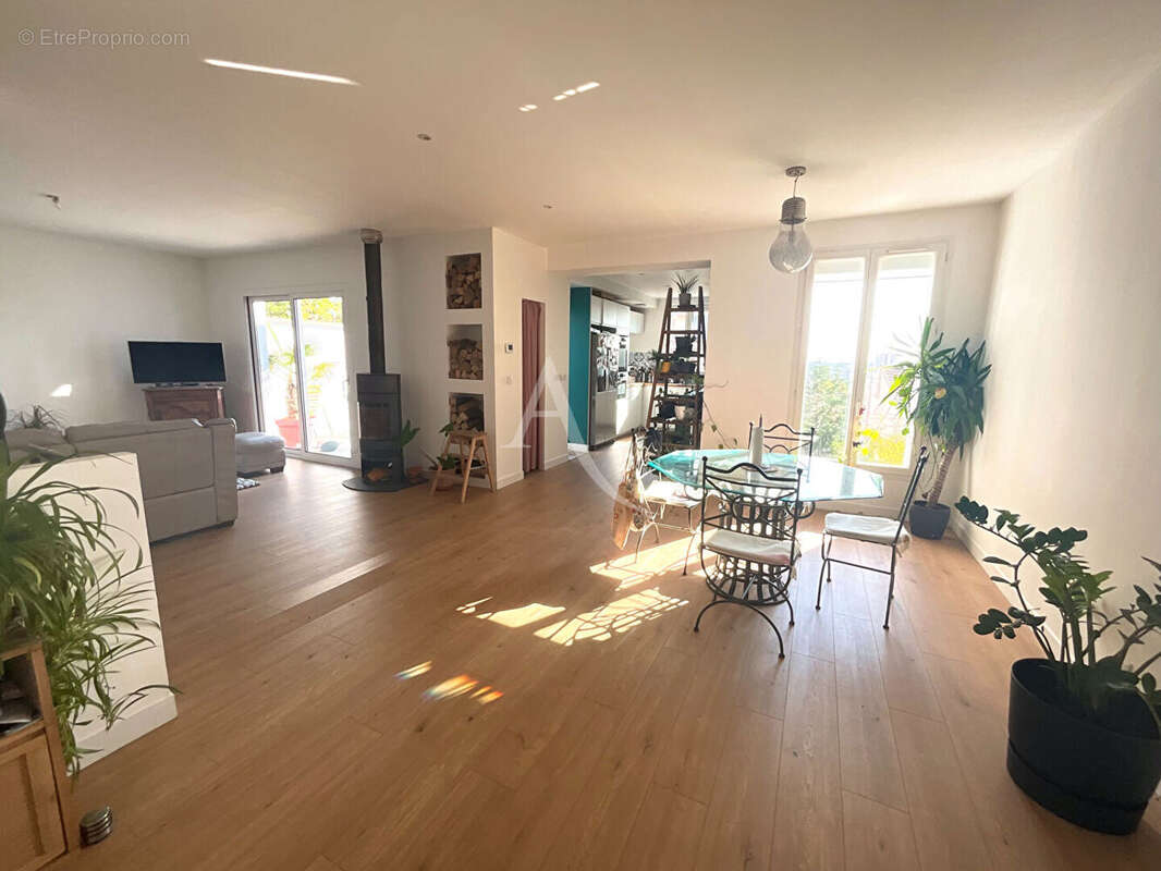 Maison à FONTENAY-SOUS-BOIS