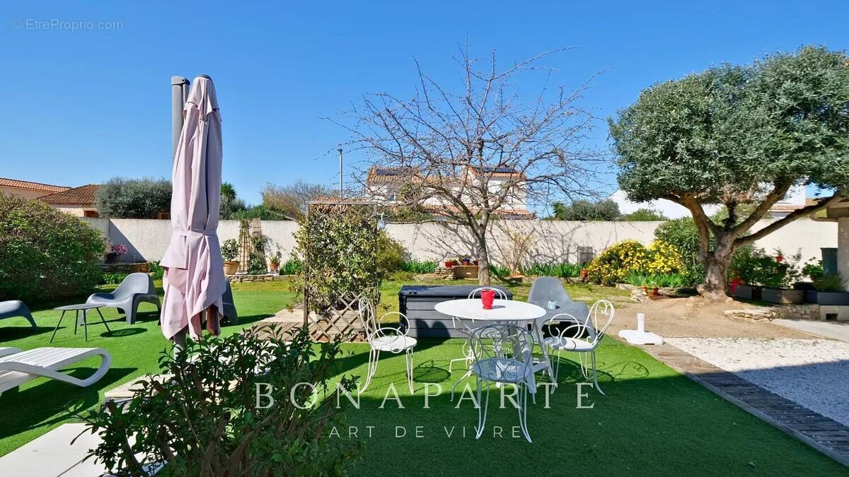 Maison à SAUVIAN