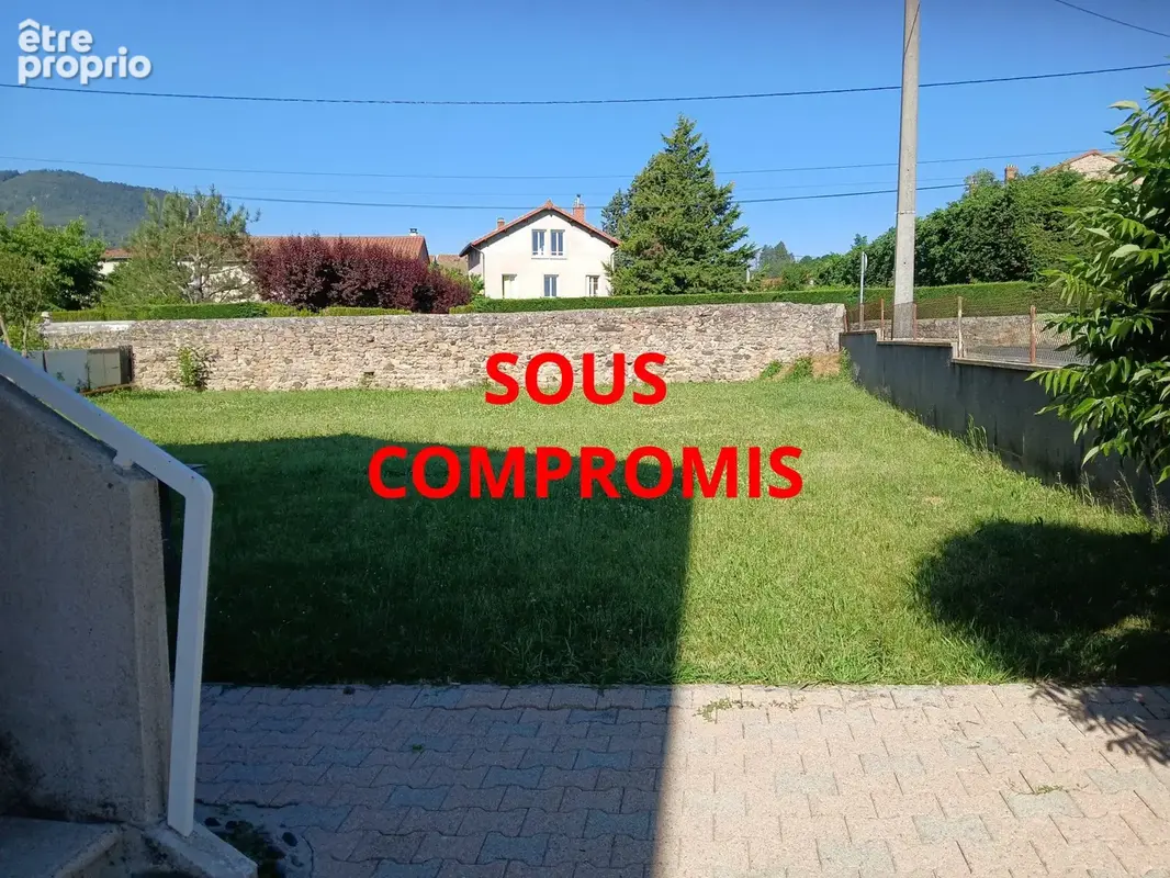 SOUS COMPROMIS - Maison à RETOURNAC