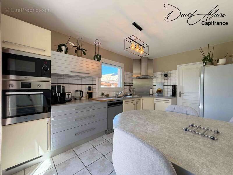 Maison à LA BATIE-NEUVE