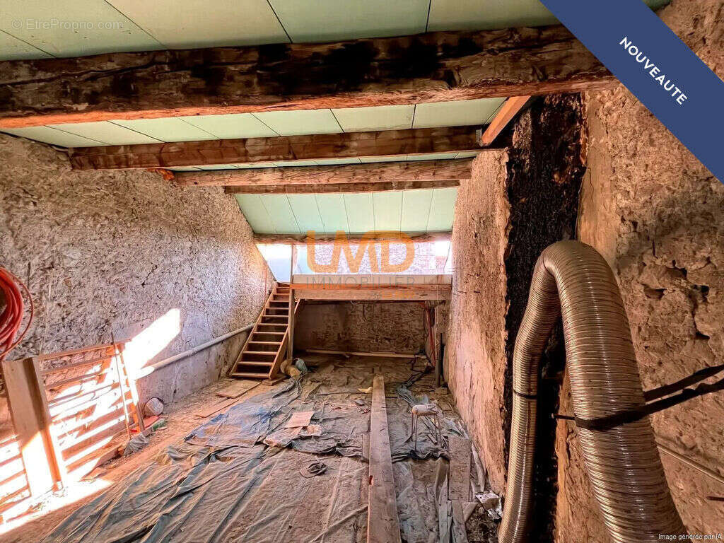 Maison à COLOMBIERS