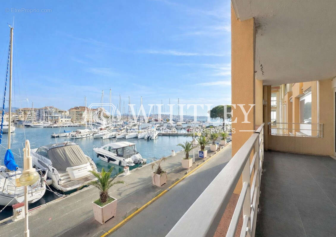 Appartement à FREJUS