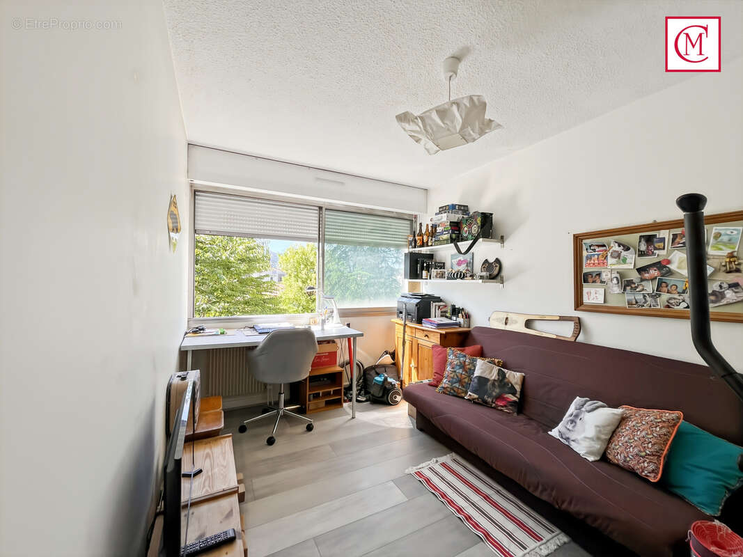 Appartement à MEYLAN