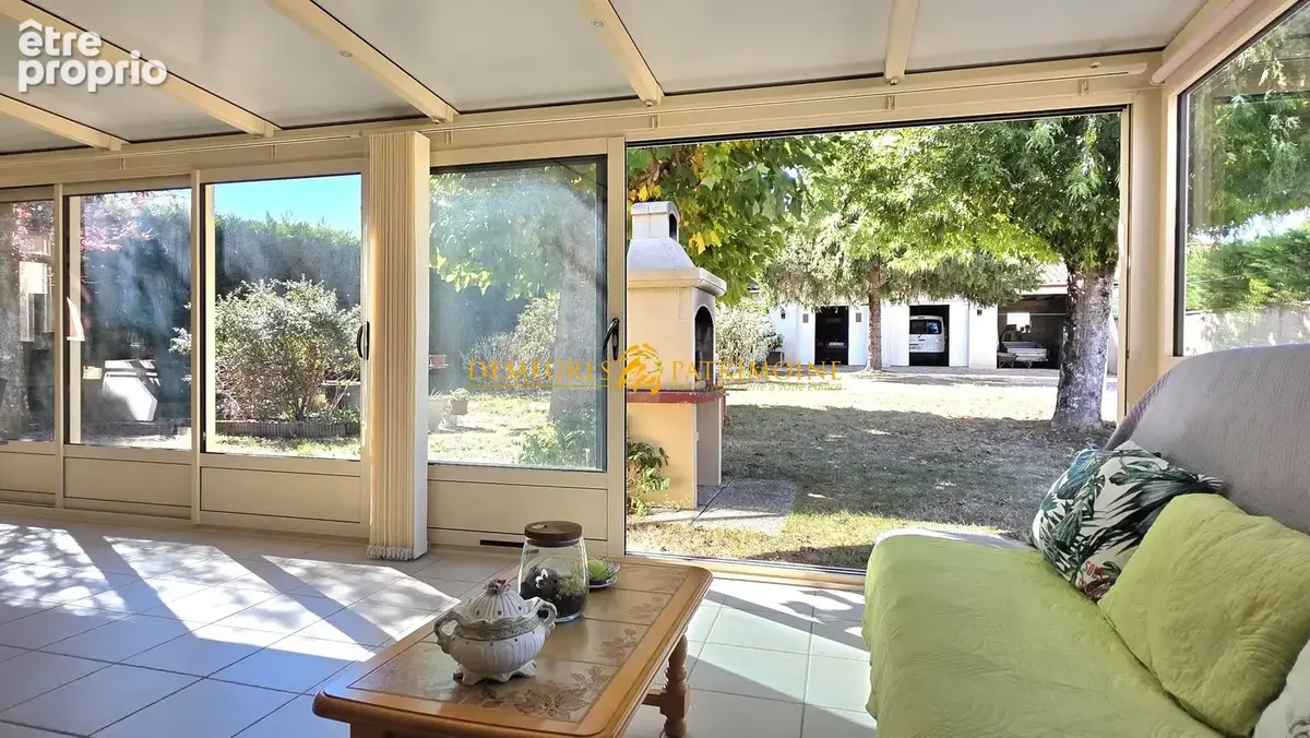Maison 5 pièces 121 m² à vendre à Vouzan (16410) - photo 3