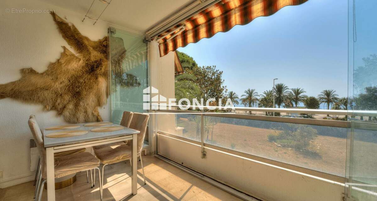 Appartement à CANNES