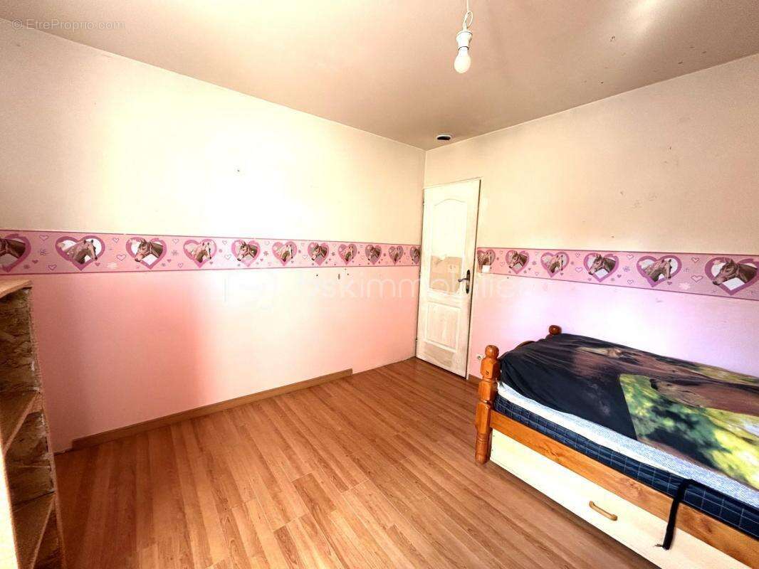 Maison à LONGUEVILLE