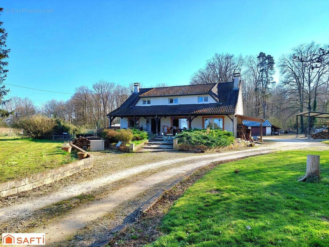 Photo 1 - Maison à AVREUIL