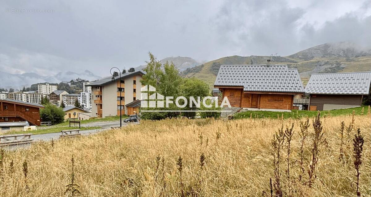 Terrain à FONTCOUVERTE-LA-TOUSSUIRE