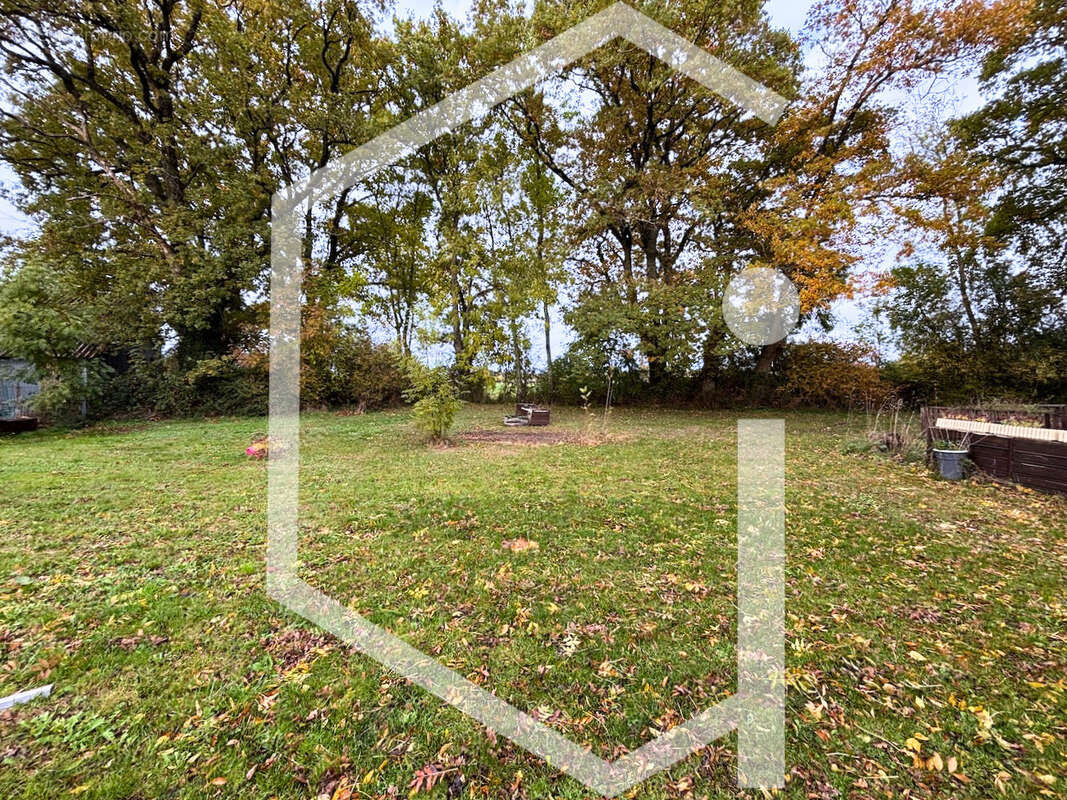 Maison à COSNE-COURS-SUR-LOIRE
