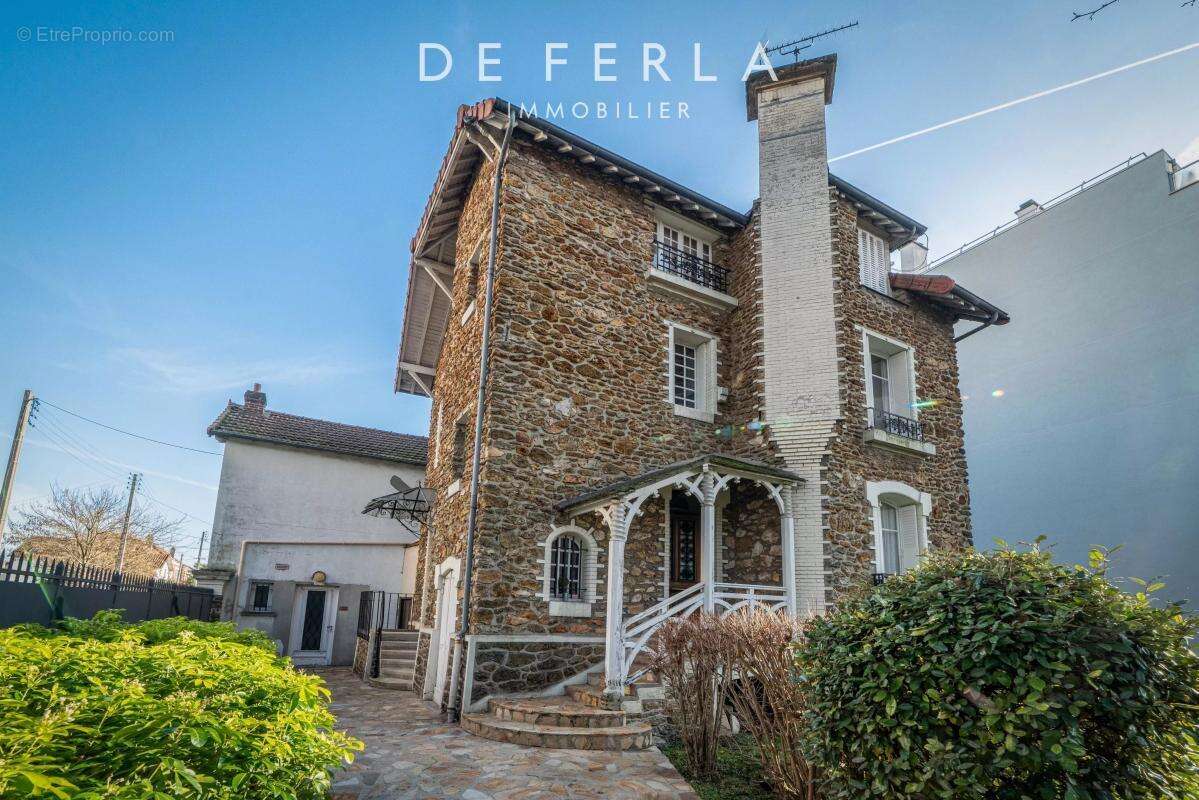 Maison à AULNAY-SOUS-BOIS