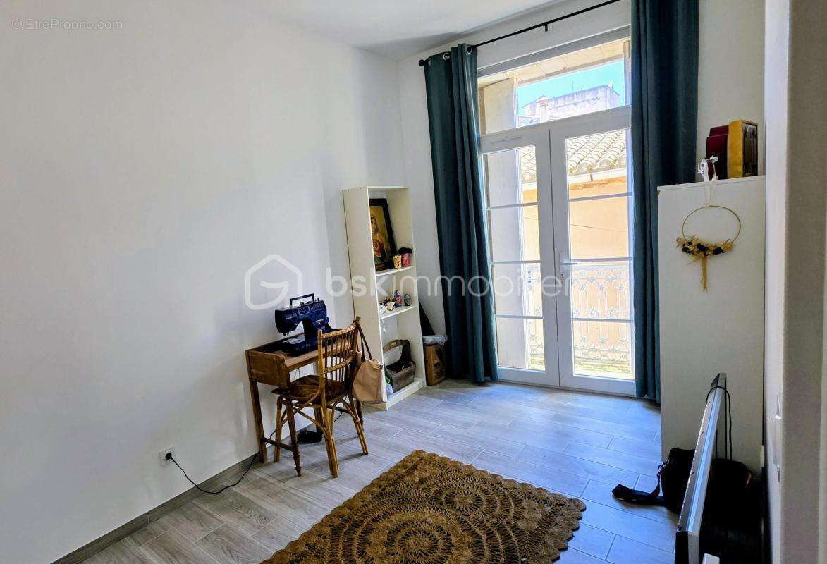 Appartement à LUNEL