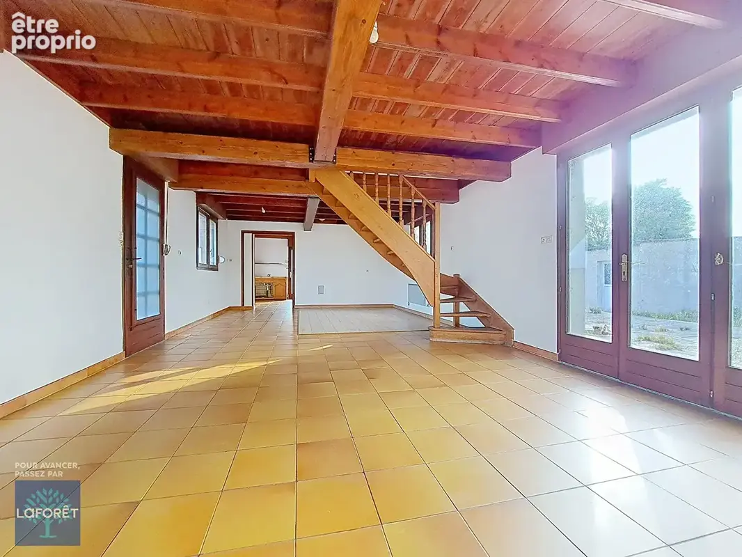 Ardres, maison indépendante, 3 chambres, sur  521 m². - photo 2