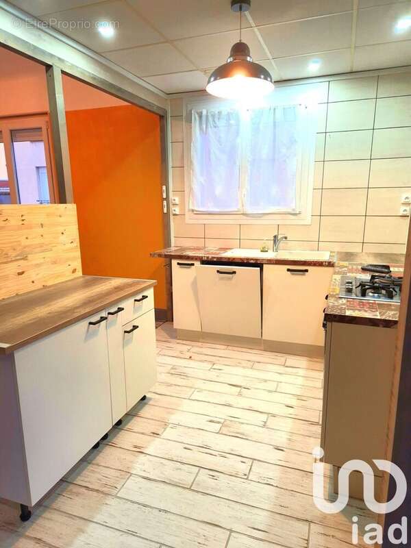 Photo 2 - Appartement à BELLERIVE-SUR-ALLIER