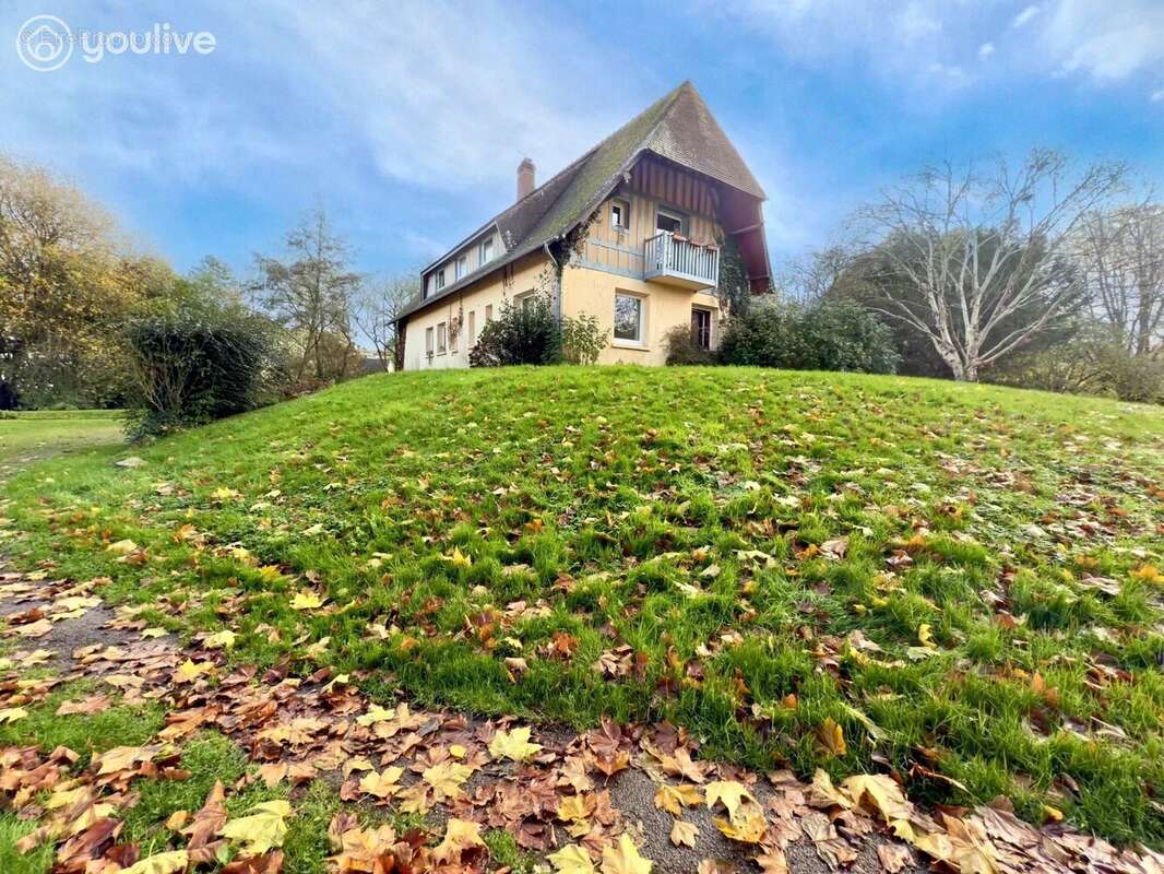 Maison à CANY-BARVILLE