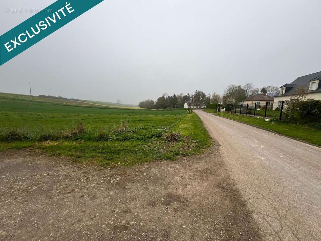 Photo 5 - Terrain à SEUX