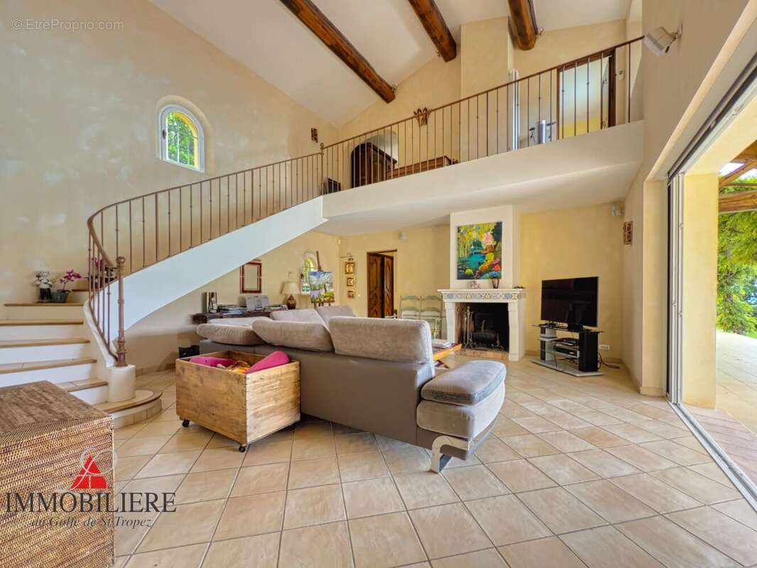 Maison à CAVALAIRE-SUR-MER