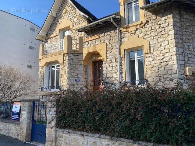 Maison à BRIVE-LA-GAILLARDE