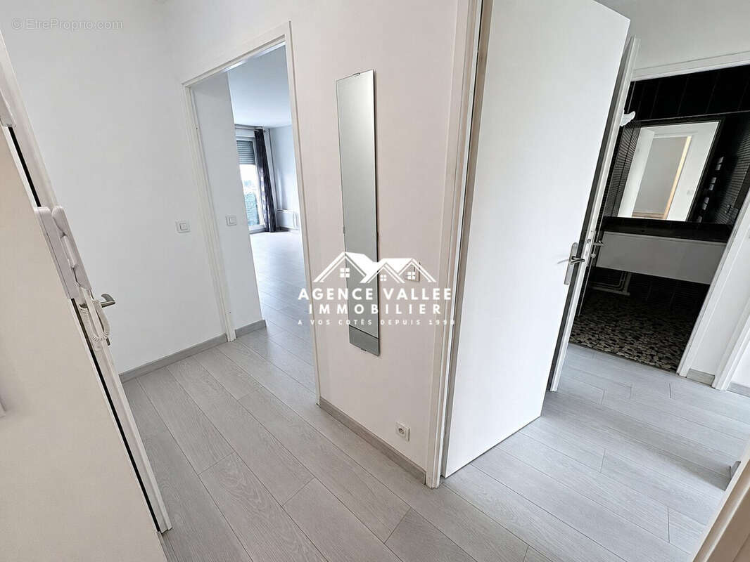 Appartement à CORBEIL-ESSONNES