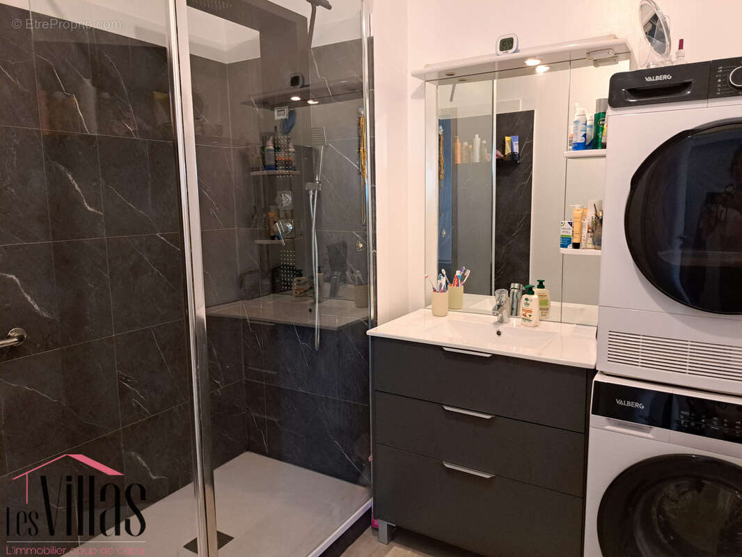 Appartement à FLEURY