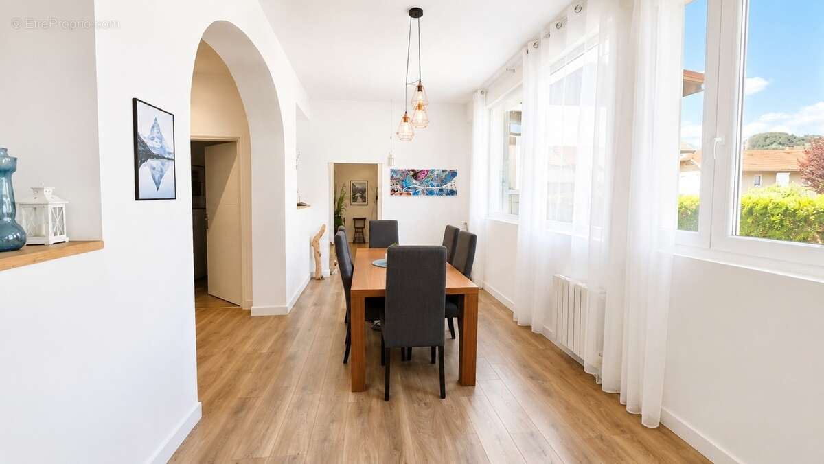 Appartement LOFT à vendre 4 pièces CLUSES (74) - photo 5