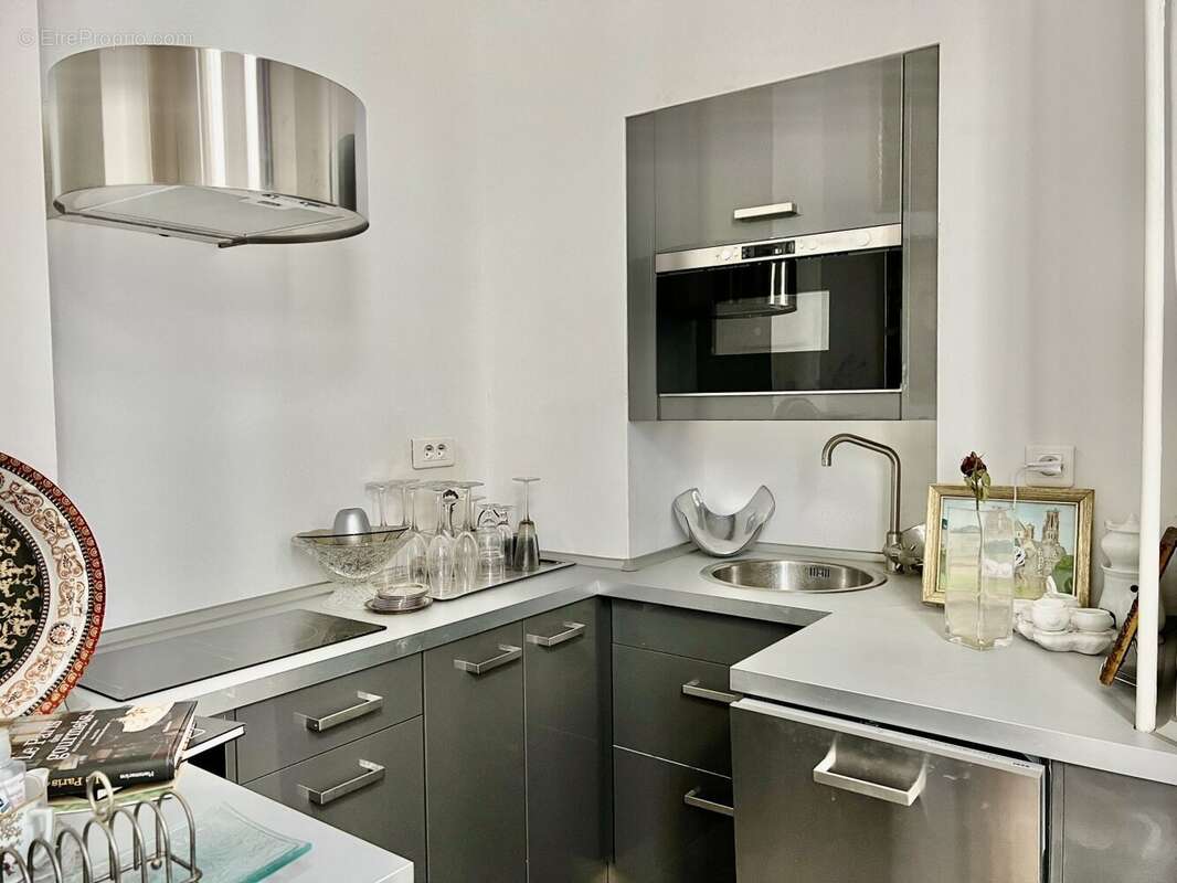 Appartement à PARIS-6E