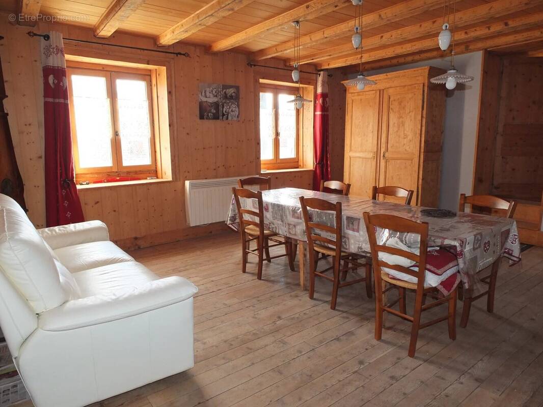 Maison à SEPTMONCEL