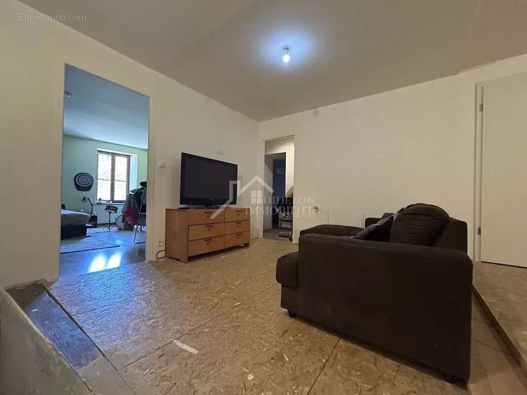 Maison 4 pièces - 163,84m² - photo 9