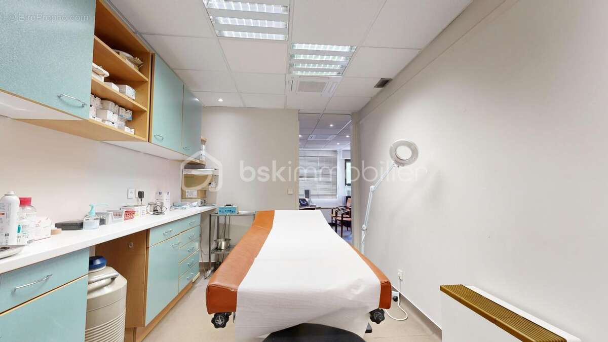 Bureau spacieux pour entrepreneurs, un investissement idéal au cœur de la ville - photo 22