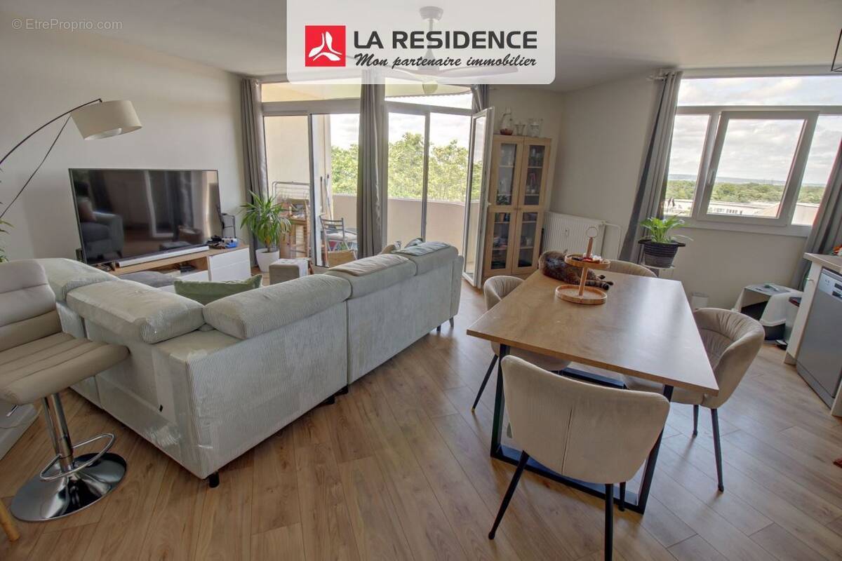 Appartement à ERAGNY