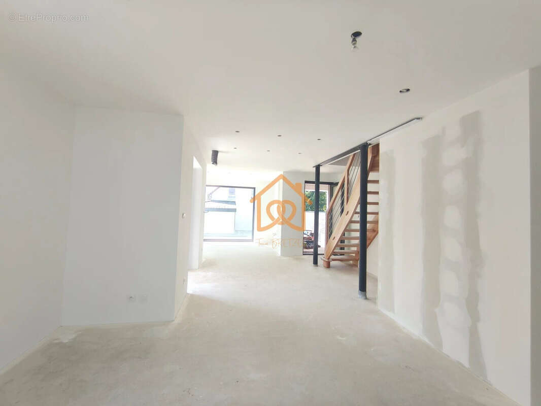 Appartement 130 m² à Geispolsheim  - photo 9
