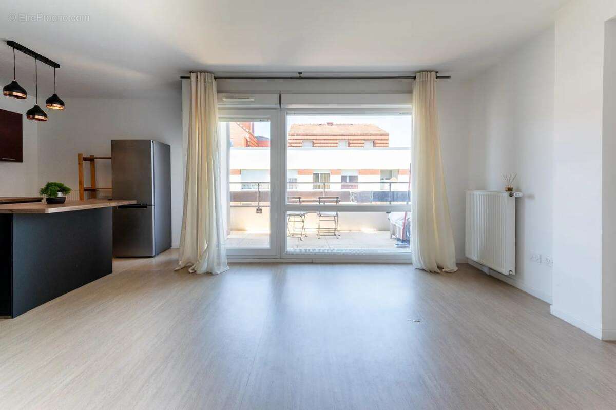 Appartement T4 de 77 m² loué à Neuilly-sur-Marne - photo 3
