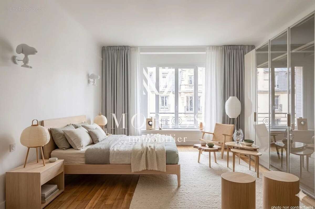 Appartement à PARIS-17E