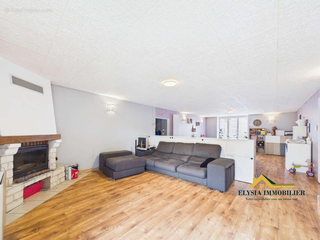 Maison à RICHECOURT