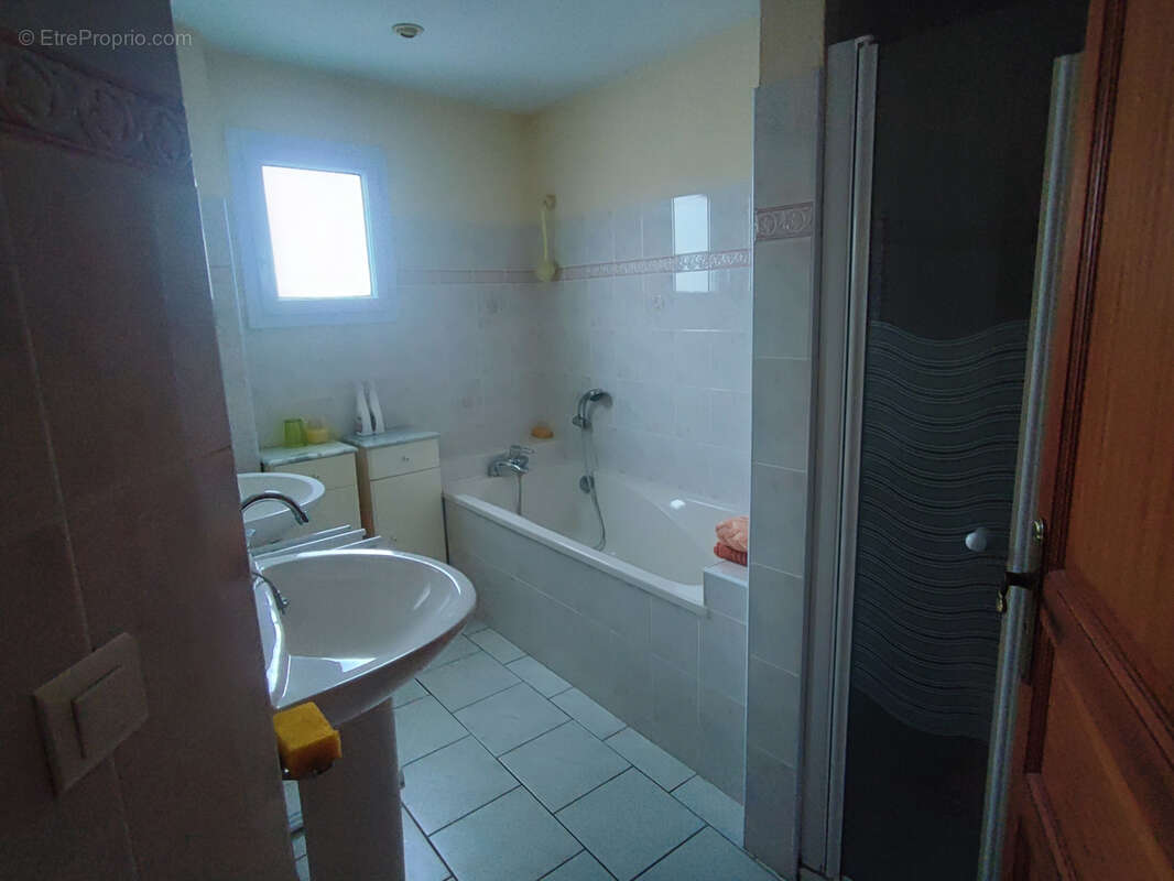 Maison à PEYRIAC-MINERVOIS