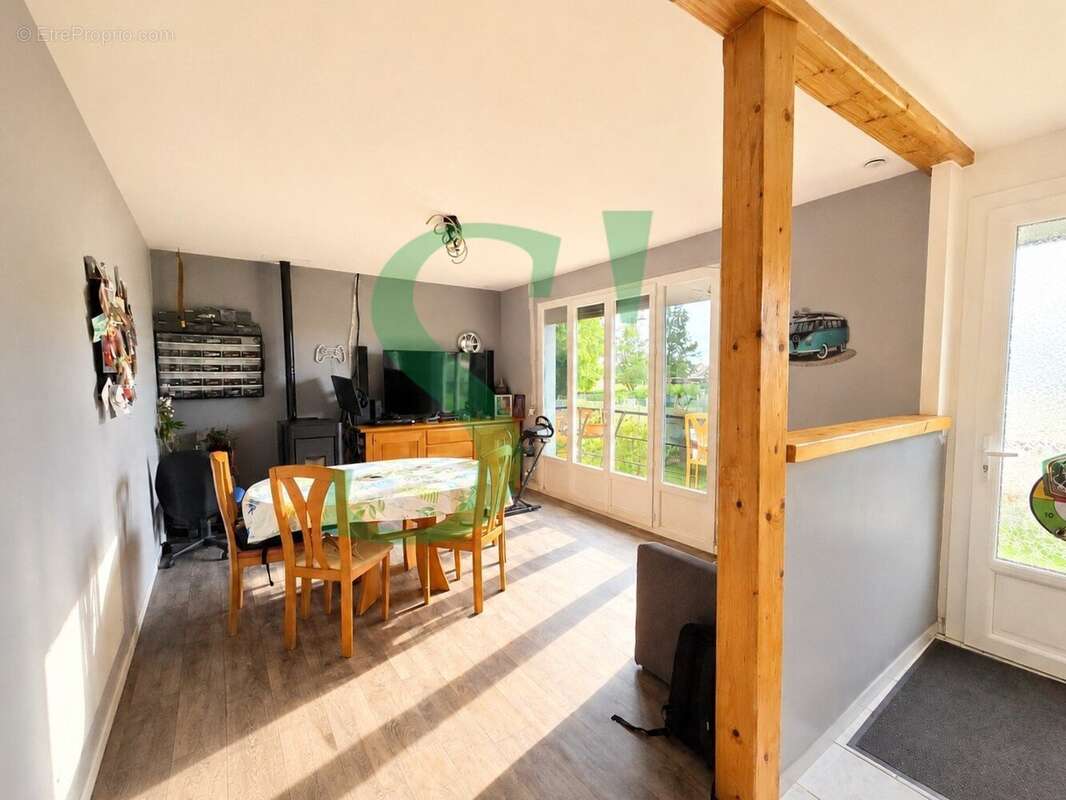 Maison 70 m² à Saint-Clair-Sur-Epte  - photo 2