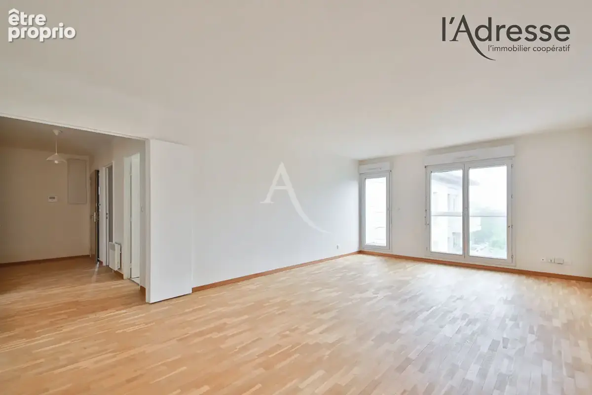Appartement familial 4 pièces avec 2 balcons, 2 parkings et cave - photo 4