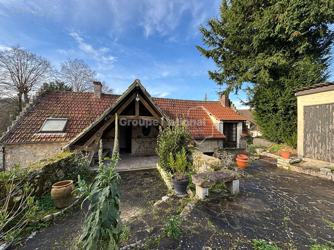 Maison à PIERREFONDS