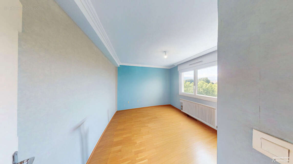Appartement dernier étage de 82 m2  - Boulevard Joseph Vallier / Catane - photo 6