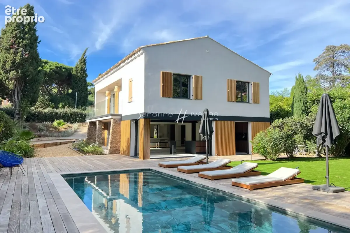Maison 5 pièces à vendre à La Croix-Valmer (83420) - photo 3