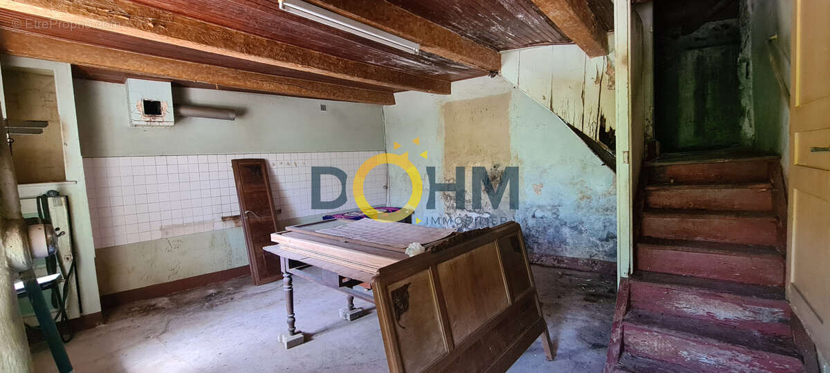 Maison de hameau avec 4152m2 de terrain - photo 11