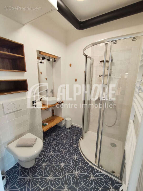 Exclusivité - Appartement T2 entièrement rénové et meublé de 26.3 m² - photo 5