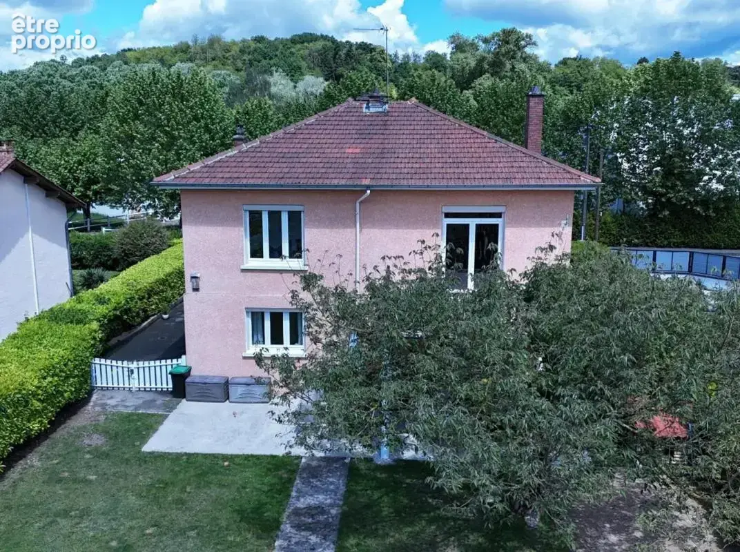 Maison à PONT-D'AIN