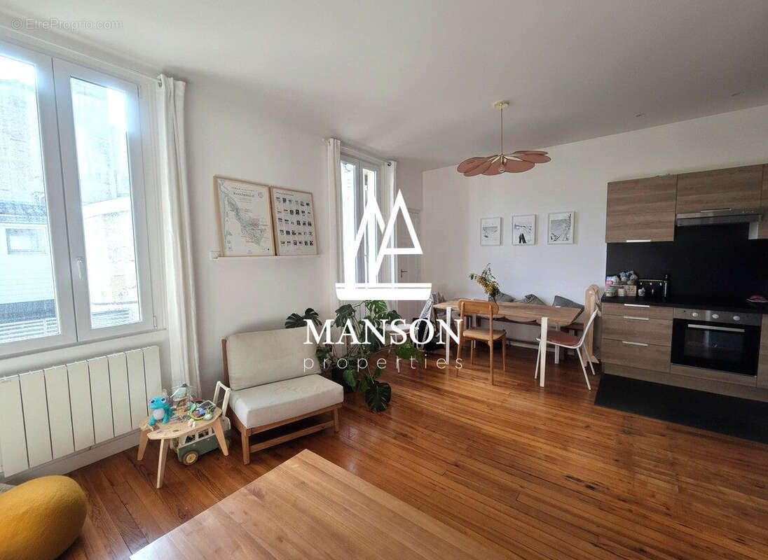 Appartement à BORDEAUX