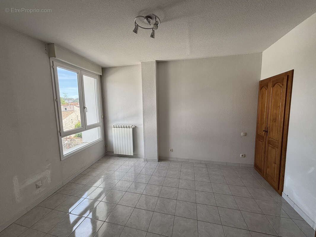 Appartement à GANGES