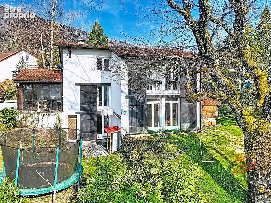 Maison Gex 6 pièce(s) 162 m2 - photo 2