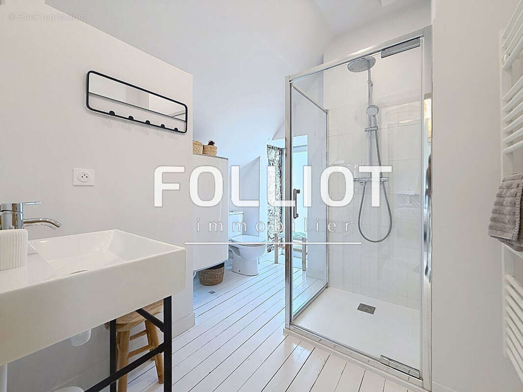 Maison à AGON-COUTAINVILLE